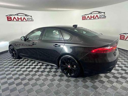 2022 Jaguar XF R-Dynamic SE P300 AWD Automatic