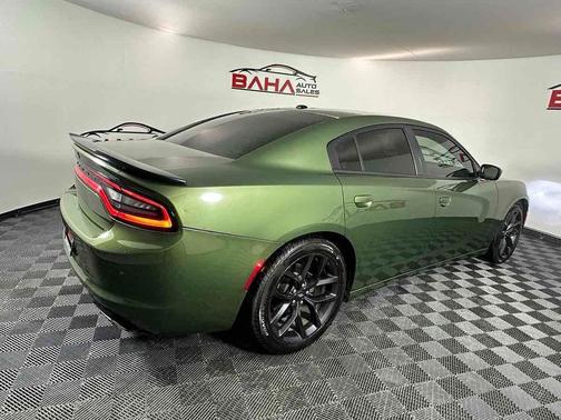 2020 Dodge Charger SXT
