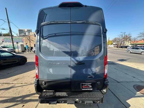 2019 Ford Transit-250 Base