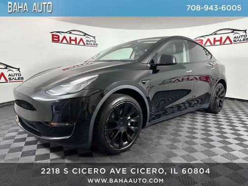 2022 Tesla Model Y Long Range Dual Motor All-Wheel Drive