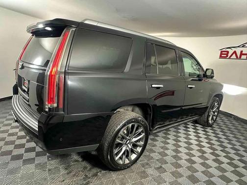 2020 Cadillac Escalade Premium Luxury