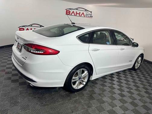2018 Ford Fusion Hybrid SE