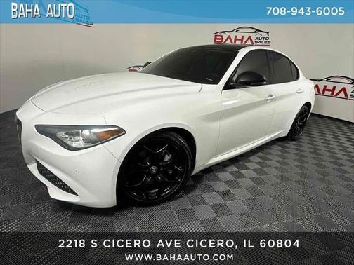 2021 Alfa Romeo Giulia Base
