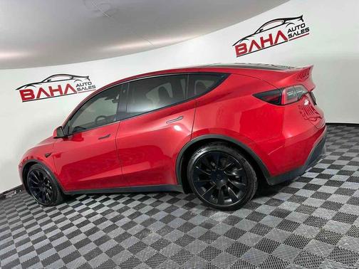 2023 Tesla Model Y Long Range Dual Motor All-Wheel Drive