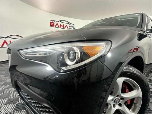 2018 Alfa Romeo Stelvio Base