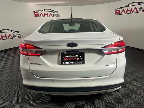 2017 Ford Fusion Hybrid SE