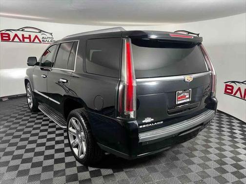 2018 Cadillac Escalade Luxury
