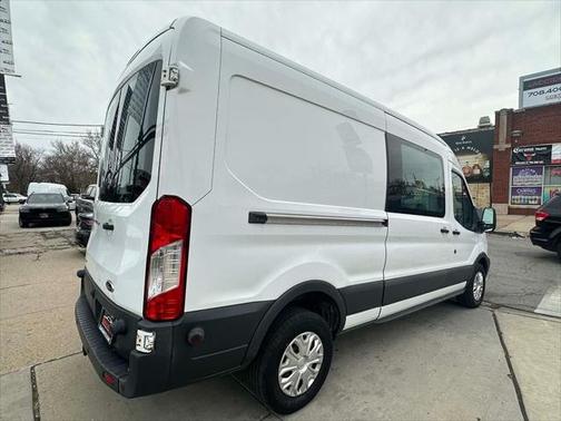 2017 Ford Transit-250 Base
