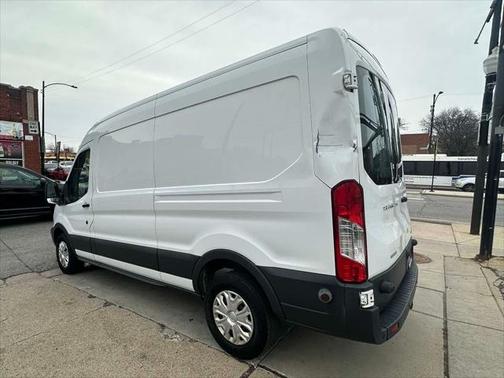 2017 Ford Transit-250 Base