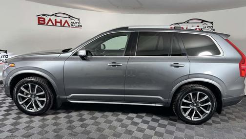 Osmium Grey Metallic 2018 Volvo XC90 T6 Momentum