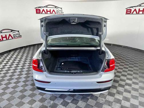 2025 Volvo S60 B5 Plus
