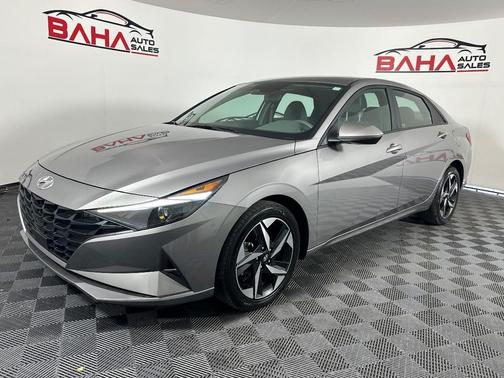 Fluid Metal 2023 Hyundai ELANTRA SEL