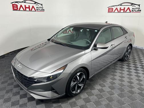 Fluid Metal 2023 Hyundai ELANTRA SEL