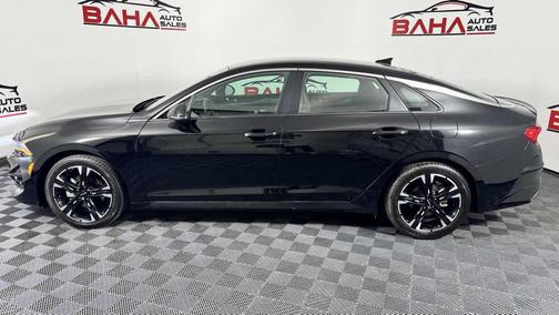 Ebony Black 2022 Kia K5 GT-Line