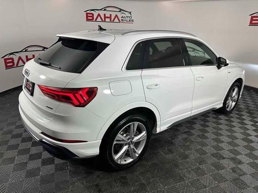 2020 Audi Q3 45 S line Premium