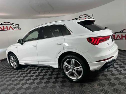 2020 Audi Q3 45 S line Premium