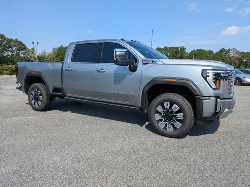 Sterling Metallic 2024 GMC Sierra 2500 Denali