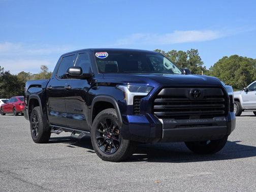 2022 Toyota Tundra SR5