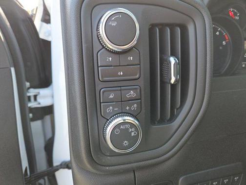 2026 GMC Sierra 3500 Base