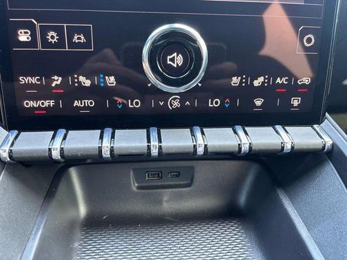 2025 GMC Sierra 2500 Base