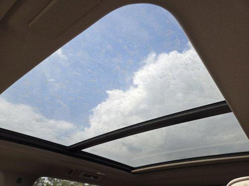 Glacier White Tricoat 2026 GMC Yukon Denali