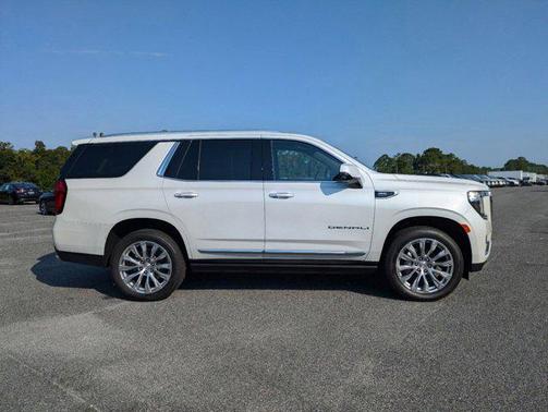 White Frost Tricoat 2024 GMC Yukon Denali