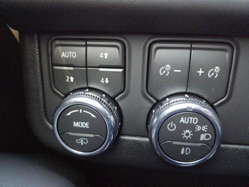 2026 GMC Yukon XL 4WD AT4 Ultimate