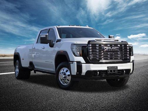 2025 GMC Sierra 3500 Denali