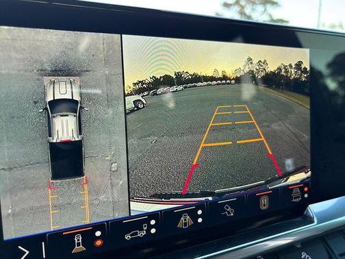 2026 GMC Sierra 2500 SLT