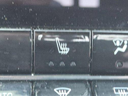 Sterling Metallic 2024 GMC Canyon Elevation
