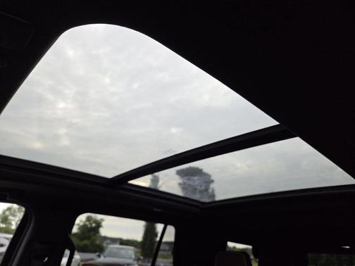 Onyx Black 2023 GMC Yukon Denali Ultimate
