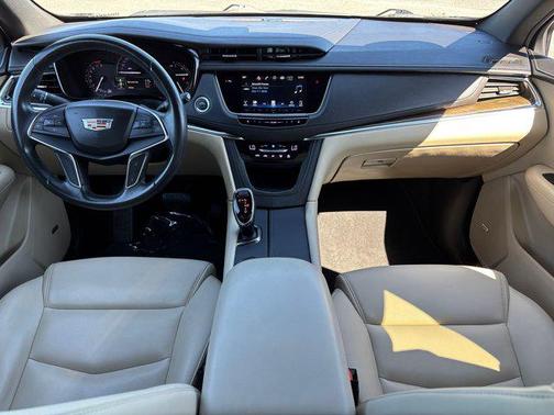 2019 Cadillac XT5 Base
