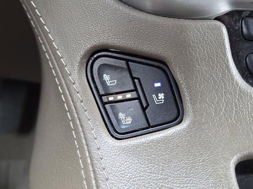 Satin Steel Metallic 2020 GMC Yukon XL SLT