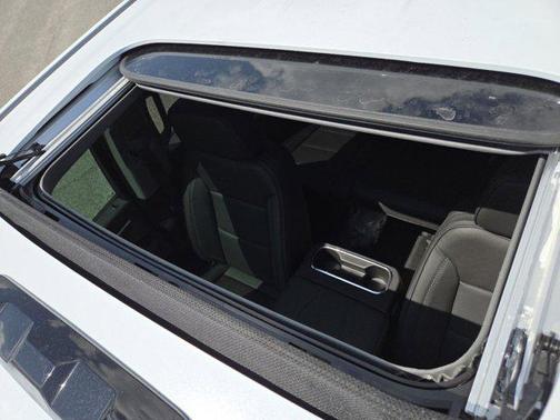 Glacier White Tricoat 2026 GMC Sierra 2500 Denali