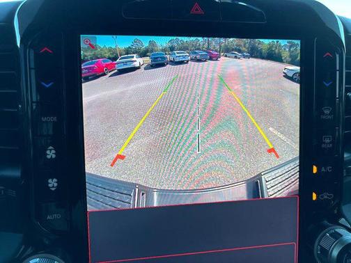 2025 RAM 2500 Tradesman Crew Cab 4x4 6'4' Box