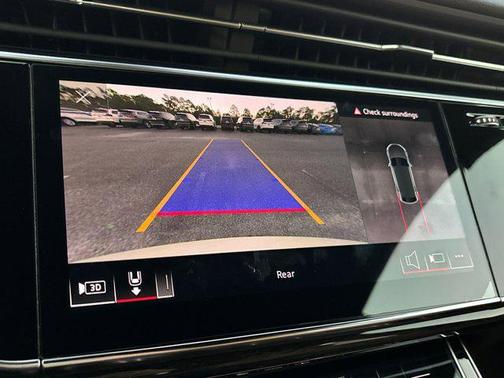 2023 Audi Q8 55 Premium Plus