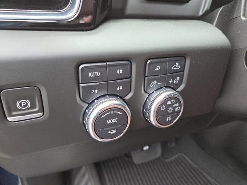 Pacific Blue Metallic 2023 GMC Sierra 1500 Denali Ultimate