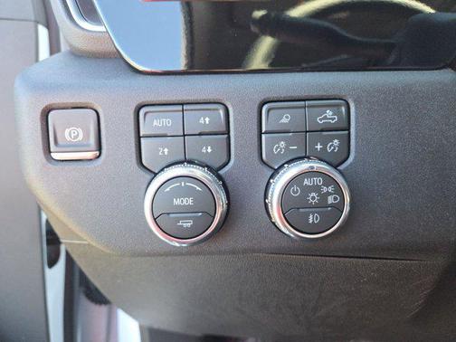 2026 GMC Sierra 2500 SLT