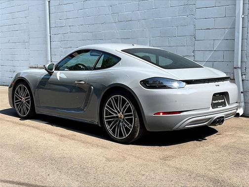 2024 Porsche 718 Cayman Style Edition