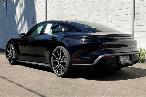 2022 Porsche Taycan