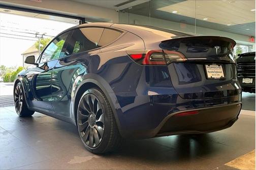 2022 Tesla Model Y Performance Dual Motor All-Wheel Drive