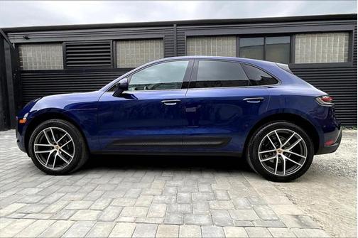 2024 Porsche Macan Base
