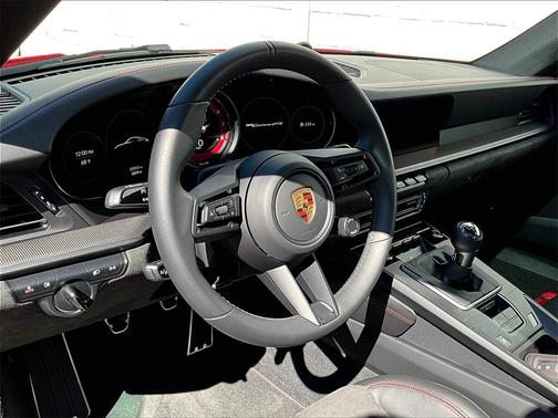 2022 Porsche 911 Carrera GTS