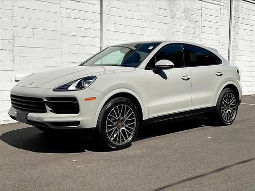2023 Porsche Cayenne 