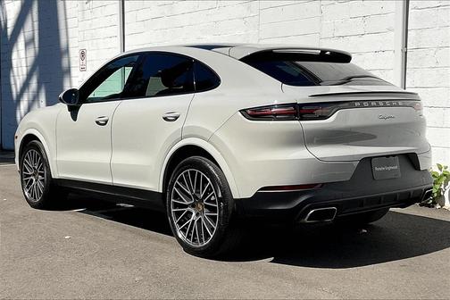 2023 Porsche Cayenne 