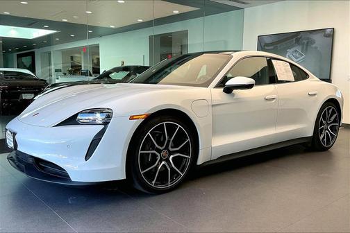2023 Porsche Taycan 