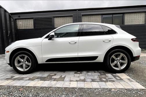 2018 Porsche Macan 