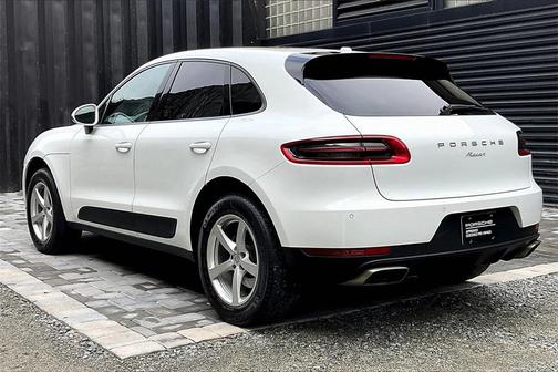 2018 Porsche Macan 