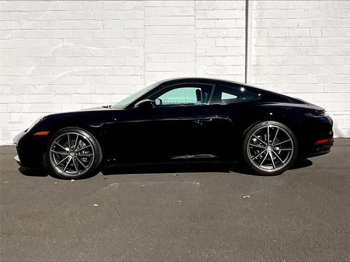 2024 Porsche 911 Carrera