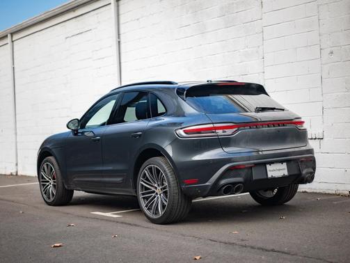 2025 Porsche Macan S